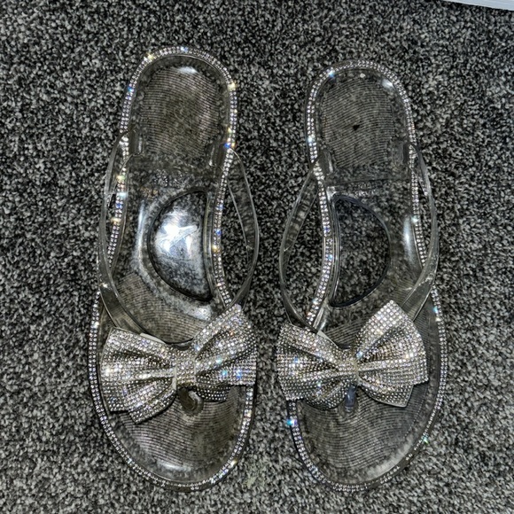 Clear jewel rimmed gel thong slippers with jeweled bows women’s size 8 - Picture 3 of 9